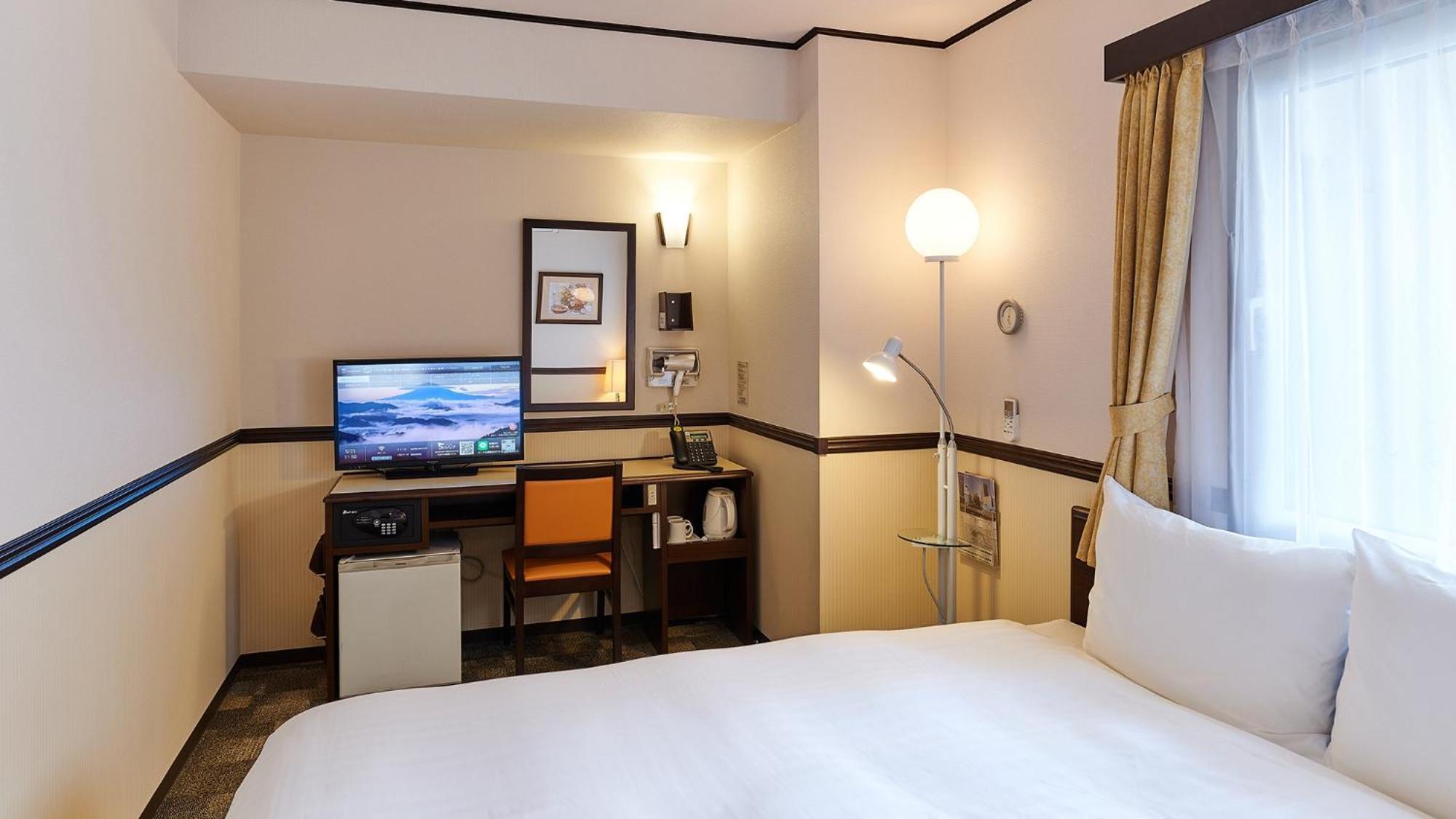 Toyoko Inn Gumma Isesaki Ekimae Kamer foto